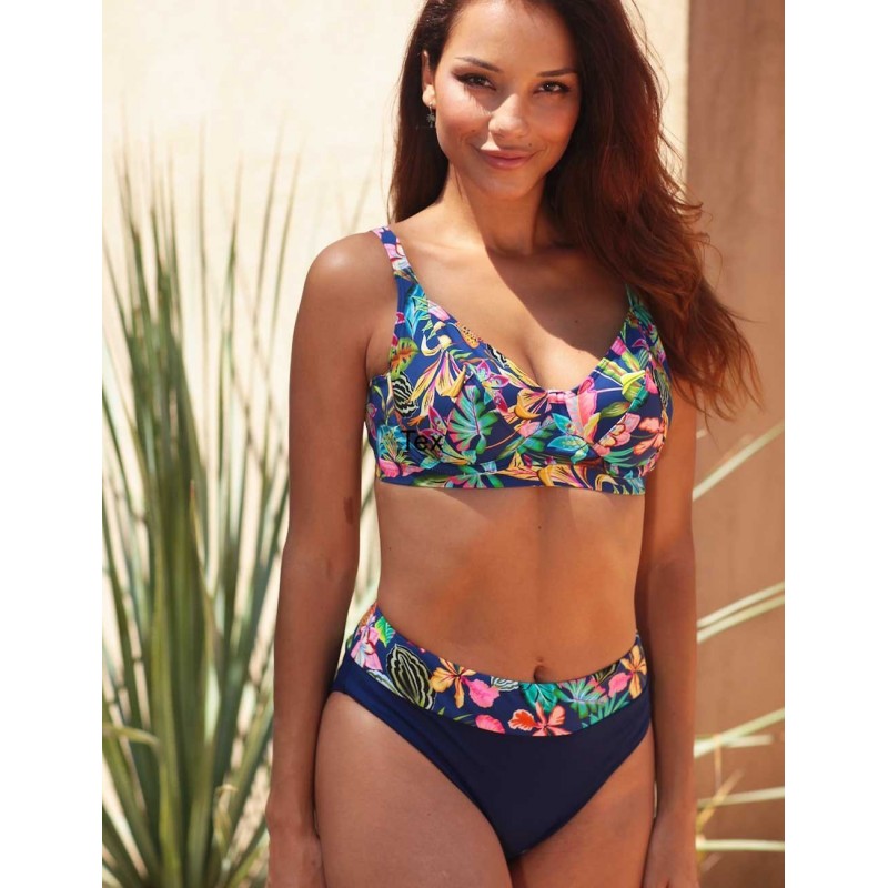 Ensemble bikini imprime floral culotte haute a revers bonnet D a armatures taille 38 a 50