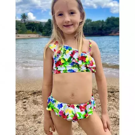 Bikini fille floral fond blanc à volants brassière à large bretelle culotte classique du 8 au 14 ans