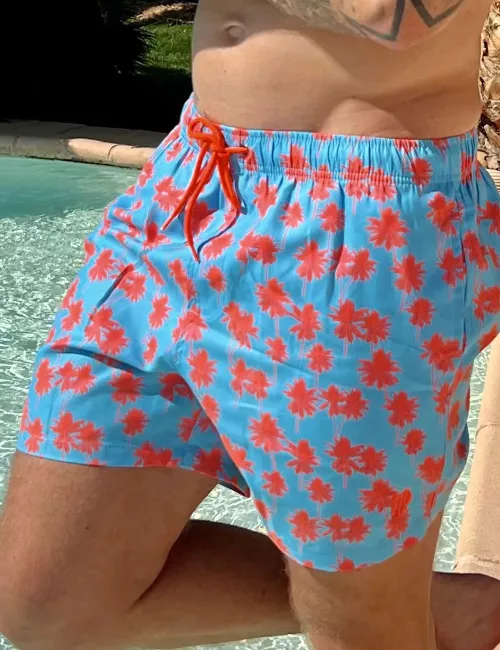 Boardshort homme turquoise motif palmiers rouges, nœud de serrage et poche au dos - tailles S à XXL