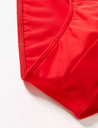 Slip de bain homme uni marine basic disponible de la taille T1 à T6
