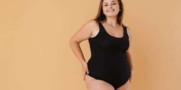Quel maillot de bain choisir quand on a du ventre ?